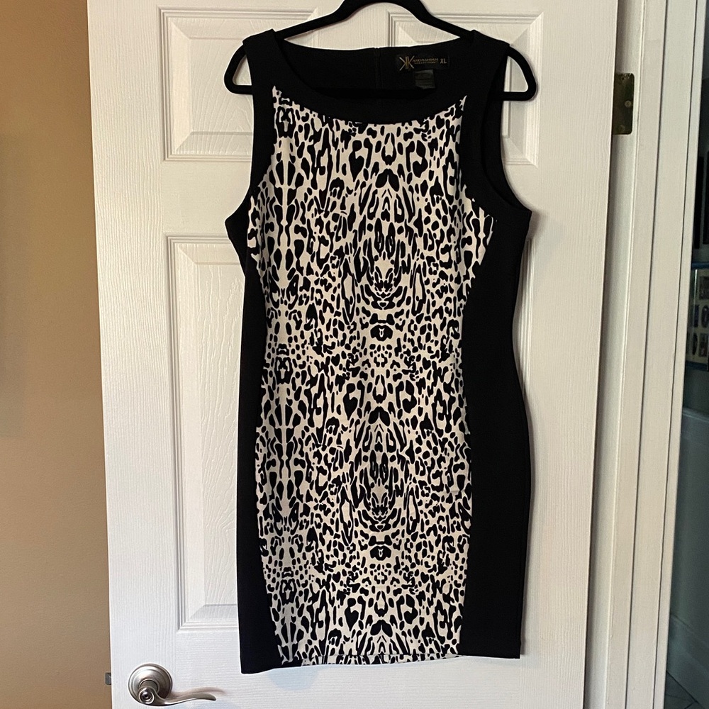 Kardashian Kollektion Black and White Animal Print Mini Dress XL